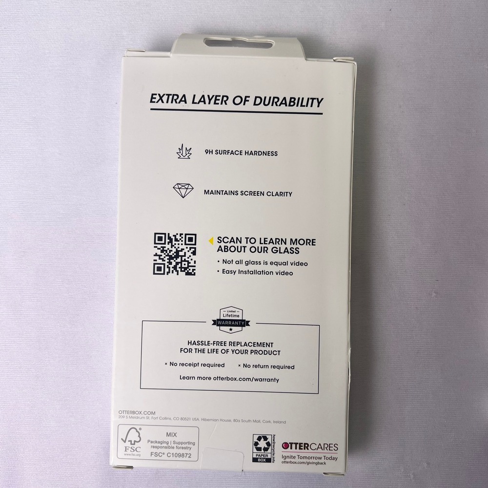 OtterBox iPhone 15 Pro Case Floral Symmetry MagSafe + Glass Screen Protector NWT - Picture 5 of 5